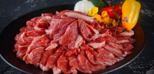 【ラム通販】ラム肩肉(ショルダー)焼肉・BBQ用 1,000g