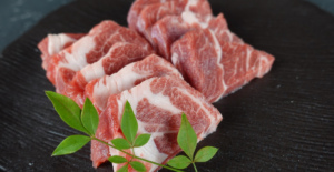 【ラム通販】特上ラム 肩ロース焼肉・BBQ用 200g