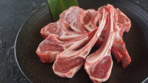 【ラム通販】骨付きラムチョップ  約92g×8本　約736g